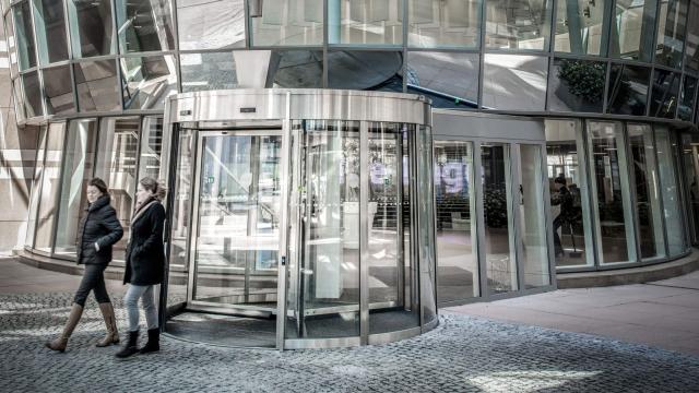 Revolving Doors - Manual and Automatic | Boon Edam